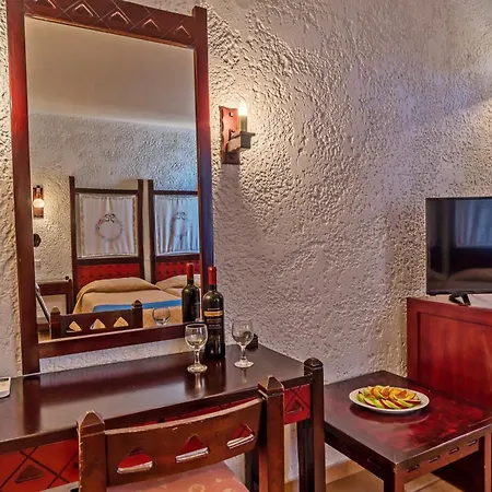 Lefkoniko & Icarus Apts Hotel Rethymno