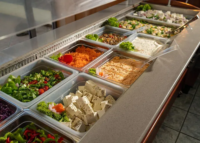 Otel Lefkoniko & Bay